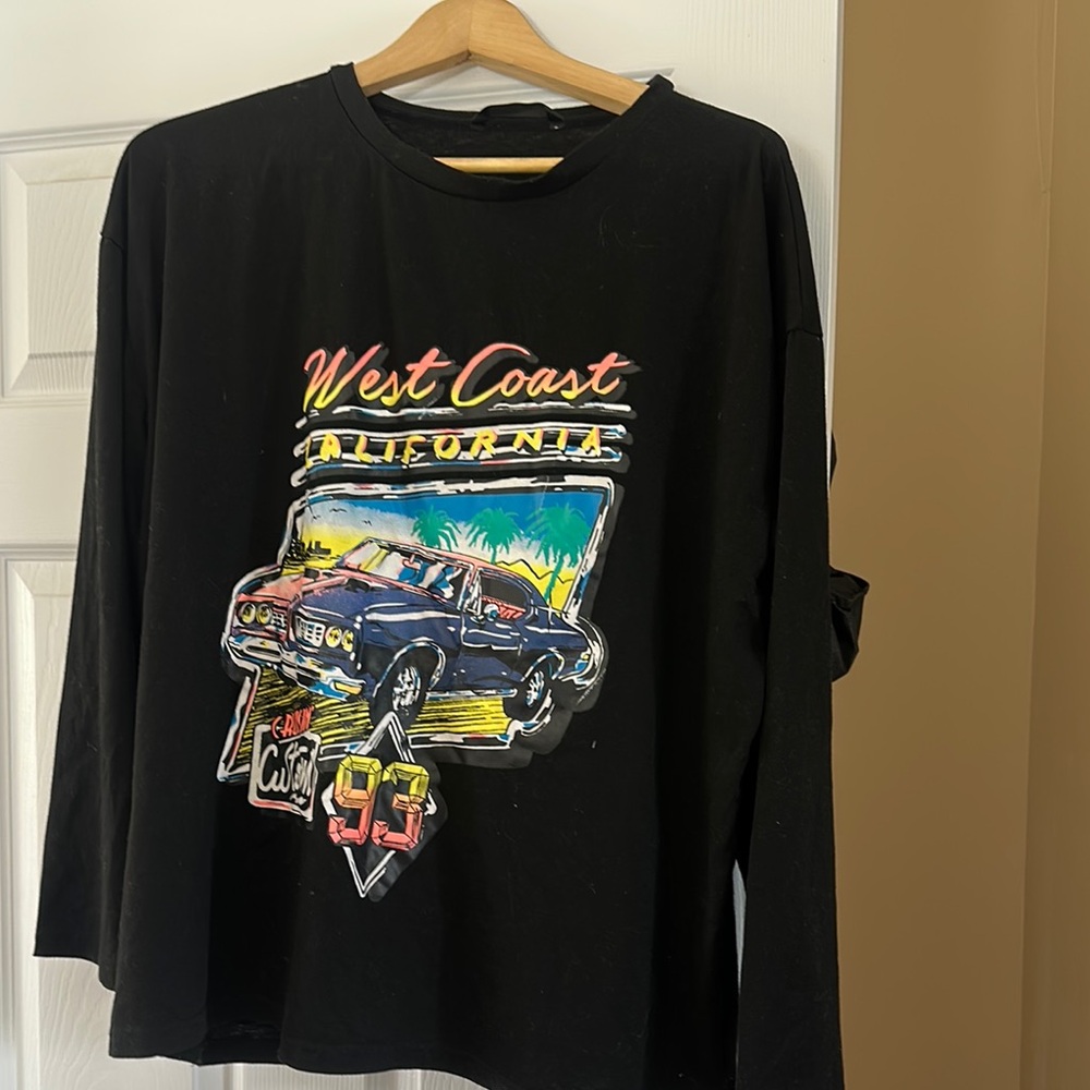 SHEIN Black West Coast Graphic Top